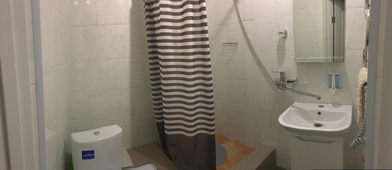 Mini-Hotel Serpanok マイコリチン エクステリア 写真